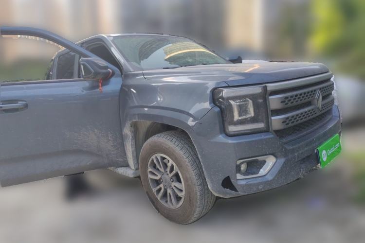 Used JMC DaDao 2024 Mountain Edition 2.3T Diesel Automatic 4x4 Long Wheelbase Comfort Model Front Right 45 Deg