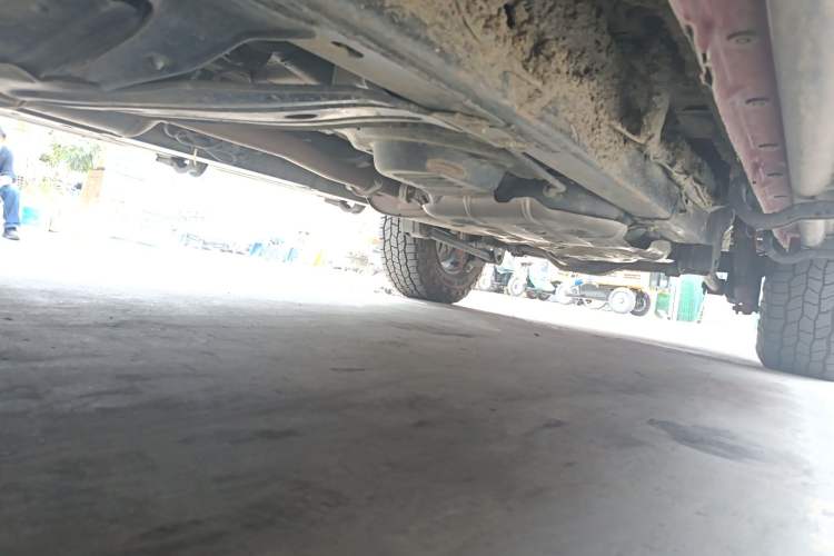 Used JMC DaDao 2024 Explorer 2.3T Diesel Automatic 4x4 Extreme Edition Chassis Front Left