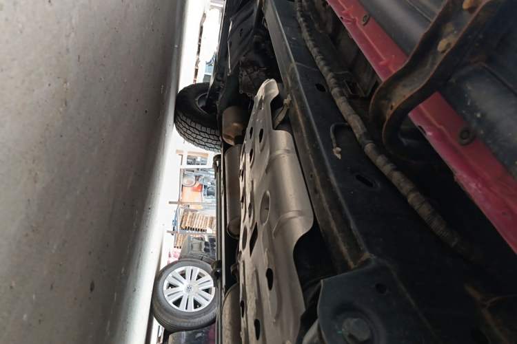 Used JMC DaDao 2024 Explorer 2.3T Gasoline Automatic 4x4 Boundless Edition Chassis Rear Left