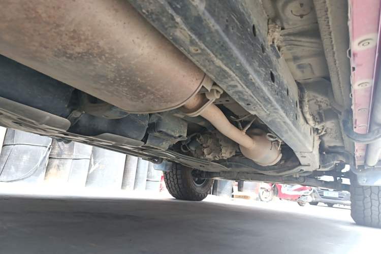 Used JMC DaDao 2024 Explorer 2.3T Diesel Automatic 4x4 Extreme Edition Chassis Rear Right