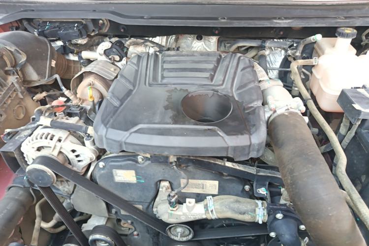 Used JMC DaDao 2024 Explorer 2.3T Diesel Automatic 4x4 Extreme Edition Engine Bay