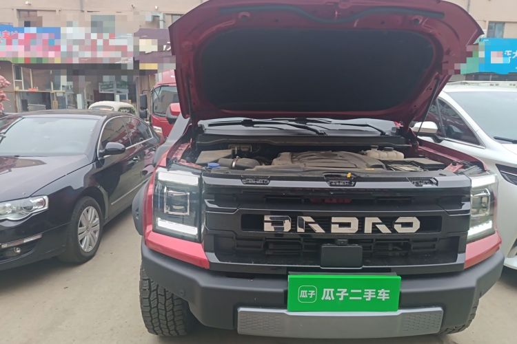 Used JMC DaDao 2024 Explorer 2.3T Gasoline Automatic 4x4 Boundless Edition Engine Bay Right