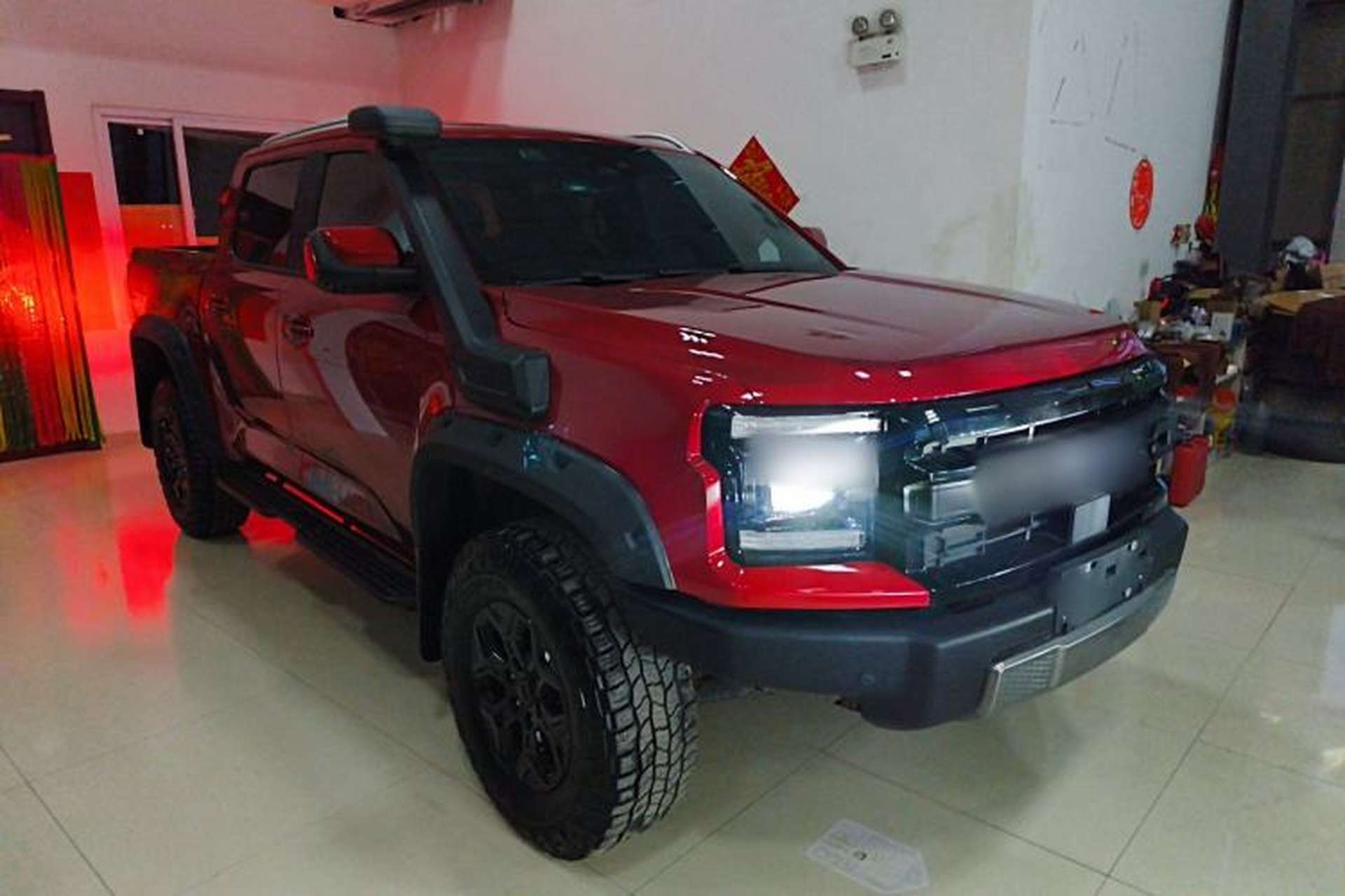 Used JMC DaDao 2024 Explorer 2.3T Gasoline Automatic 4x4 Extreme Edition Front Right 45 Deg
