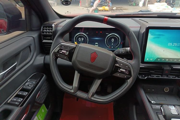 Used JMC DaDao 2024 Explorer 2.3T Gasoline Automatic 4x4 Boundless Edition Steering Wheel
