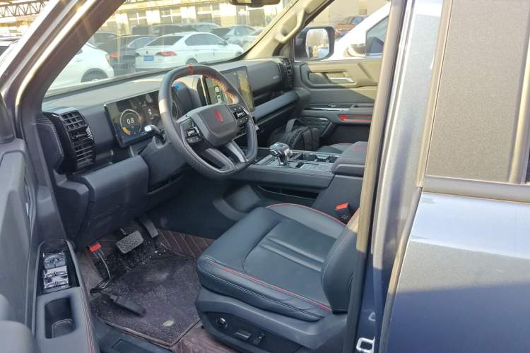 Used JMC DaDao 2024 Gantaner 2.3T Diesel Automatic 4x4 Boundless Edition Driver Seat
