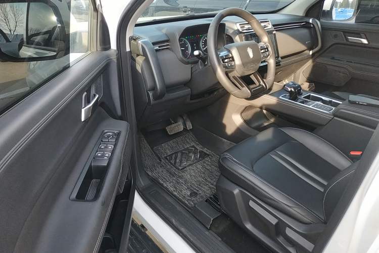Used JMC DaDao 2024 Mountain Edition 2.3T Diesel Automatic 4x4 Standard Wheelbase Comfort Version Driver Seat
