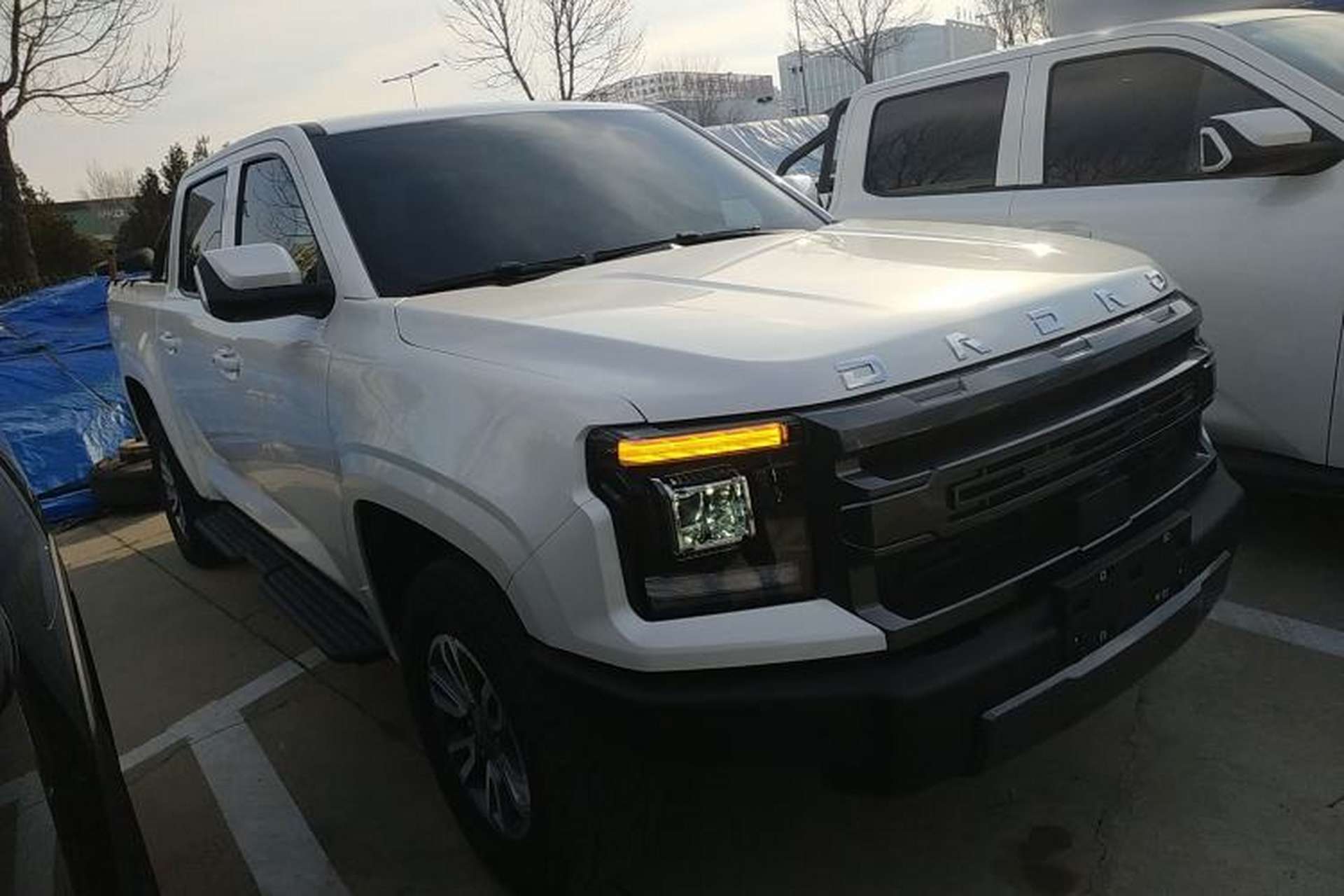 Used JMC DaDao 2024 Mountain Edition 2.3T Diesel Automatic 4x4 Standard Wheelbase Comfort Version Front Right 45 Deg