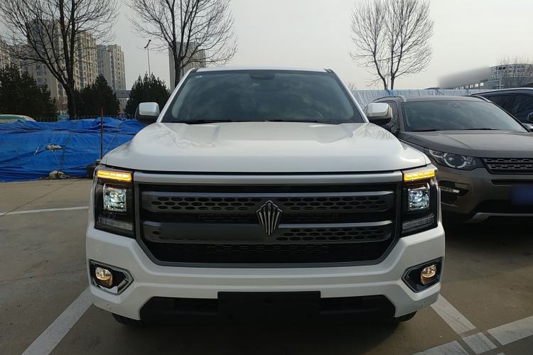 Used JMC DaDao 2024 All-Purpose Model 2.3T Diesel Automatic 4x4 Comfort Edition with Flat Cargo Bed Front