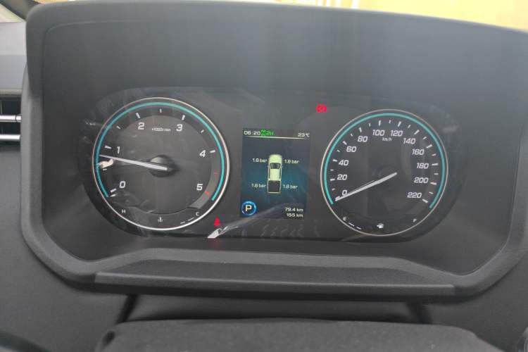 Used JMC DaDao 2024 Mountain Edition 2.3T Diesel Automatic 4x4 Long Wheelbase Comfort Model Instrument Cluster