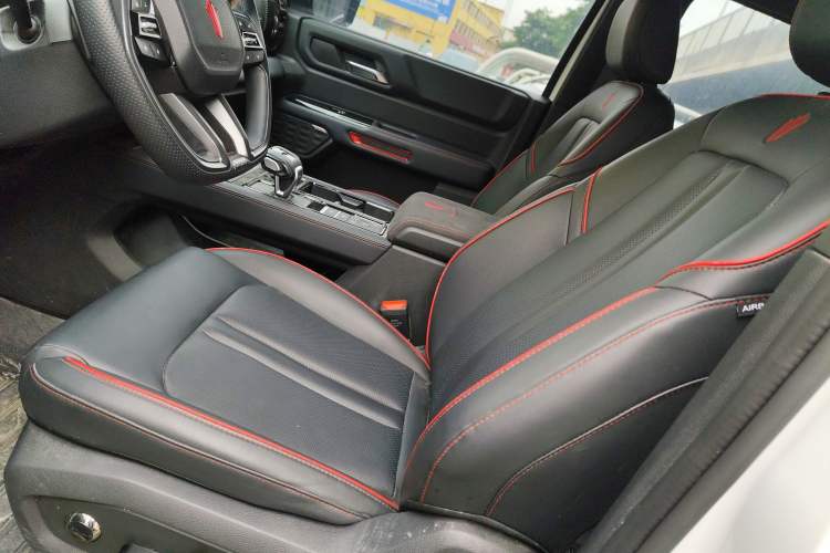 Used JMC DaDao 2024 Explorer 2.3T Gasoline Automatic 4x4 Extreme Edition Left Front Seat