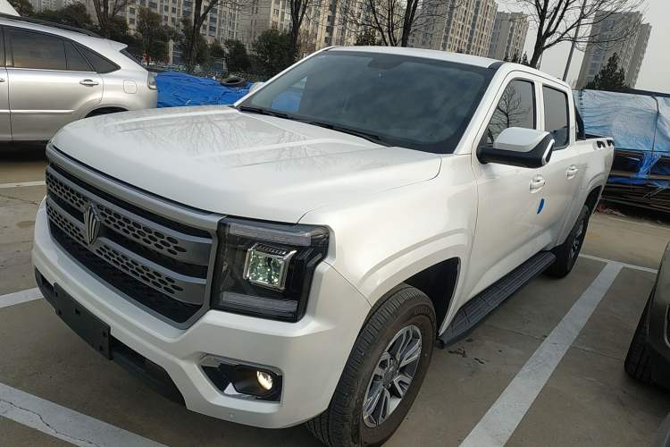 Used JMC DaDao 2024 All-Purpose Model 2.3T Diesel Automatic 4x4 Comfort Edition with Flat Cargo Bed Left Side