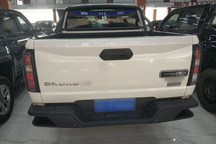 Used JMC DaDao 2024 All-Purpose 2.3T Diesel Manual Two-Wheel Drive Standard-Wheelbase Comfort Edition Rear
