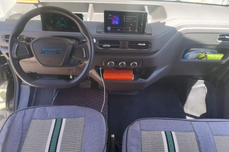Used JMC E Fushun 2025 Model, Open Window Version, 41.86 kWh, Short Axle, Low-roof Center Console