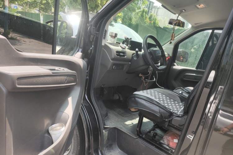 Used JMC E Fushun 2025 Model, Open Window Version, 41.86 kWh, Short Axle, Low-roof Driver Seat