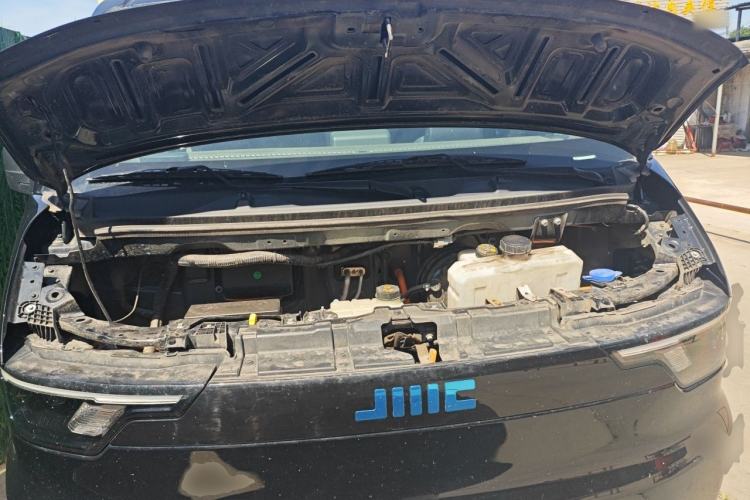Used JMC E Fushun 2025 Model, Open Window Version, 41.86 kWh, Short Axle, Low-roof Engine Bay