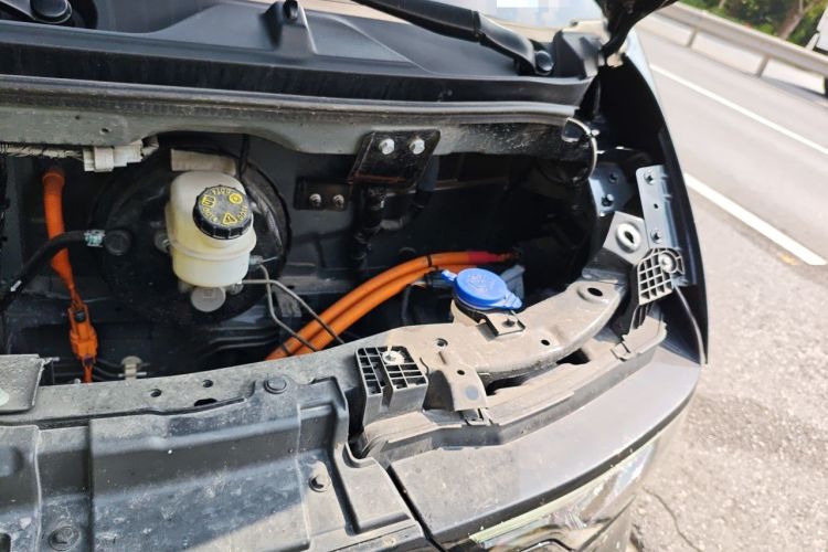 Used JMC E Fushun 2025 Model, Open Window Version, 41.86 kWh, Short Axle, Low-roof Engine Bay Left