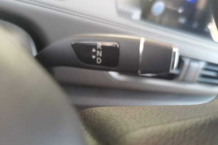 Used JMC E Fushun 2025 Model, Open Window Version, 41.86 kWh, Short Axle, Low-roof Gear Lever