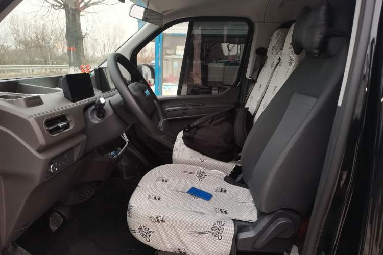 Used JMC E Fushun 2025 Model, Open Window Version, 41.86 kWh, Short Axle, Low-roof Left Front Seat