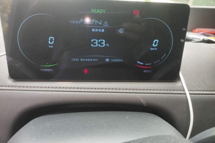 Used JMC E Fushun 2025 Model, Open Window Version, 41.86 kWh, Short Axle, Low-roof Odometer Close Up