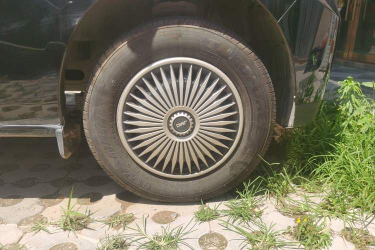 Used JMC E Fushun 2025 Model, Open Window Version, 41.86 kWh, Short Axle, Low-roof Right Front Wheel Hub