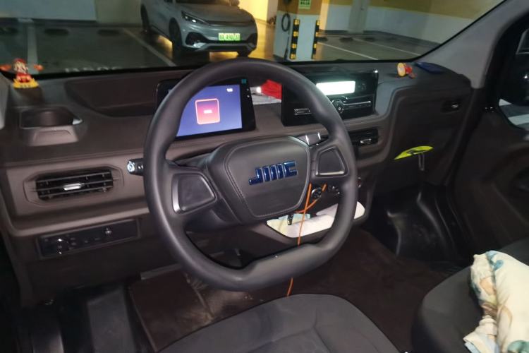 Used JMC E Fushun 2025 Model, Open Window Version, 41.86 kWh, Short Axle, Low-roof Steering Wheel