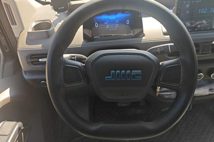 Used JMC E Fushun 2025 Model, Open Window Version, 41.86 kWh, Short Axle, Low-roof Steering Wheel