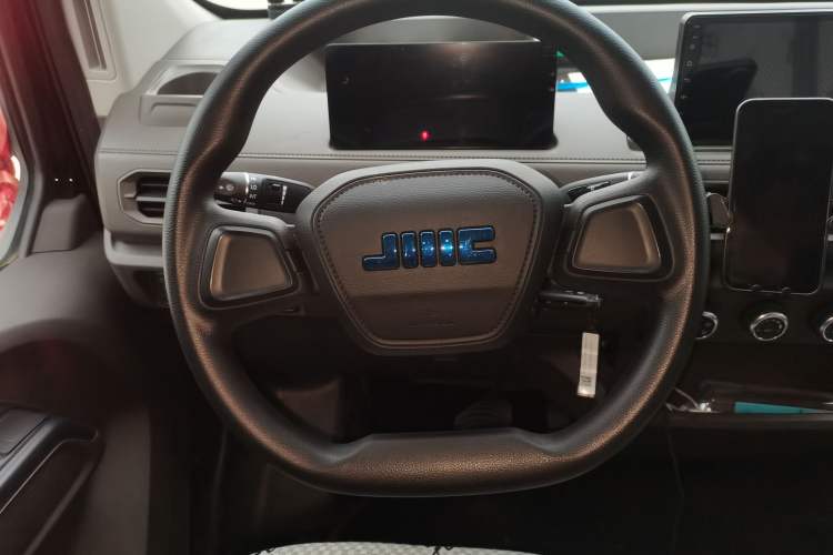 Used JMC E Fushun 2025 Model, Open Window Version, 41.86 kWh, Short Axle, Low-roof Steering Wheel