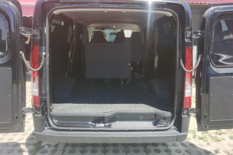 Used JMC E Fushun 2025 Model, Open Window Version, 41.86 kWh, Short Axle, Low-roof Trunk