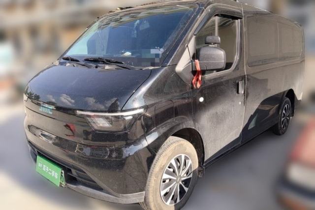 Used JMC E Fushun 2025 Model, Open Window Version, 41.86 kWh, Short Axle, Low-roof