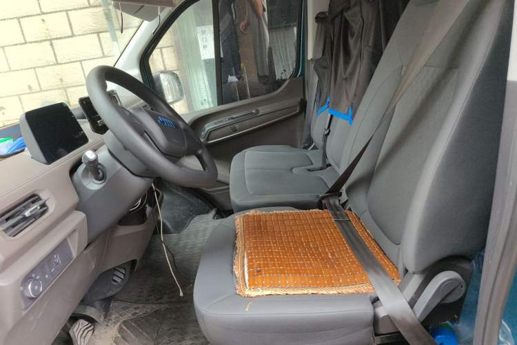 Used JMC E Fushun 2025 Model, Open Window Version, 41.86 kWh, Short Axle, Low-roof Left Front Seat