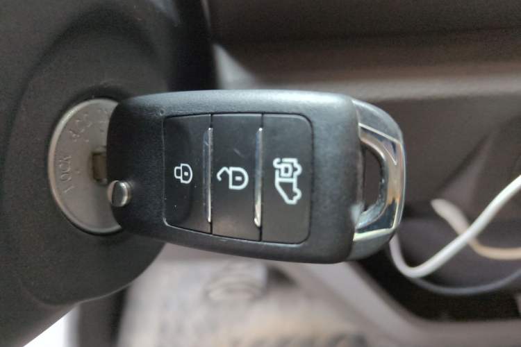 Used JMC E Fushun 2025 Model, Open Window Version, 41.86 kWh, Short Axle, Low-roof Vehicle Key