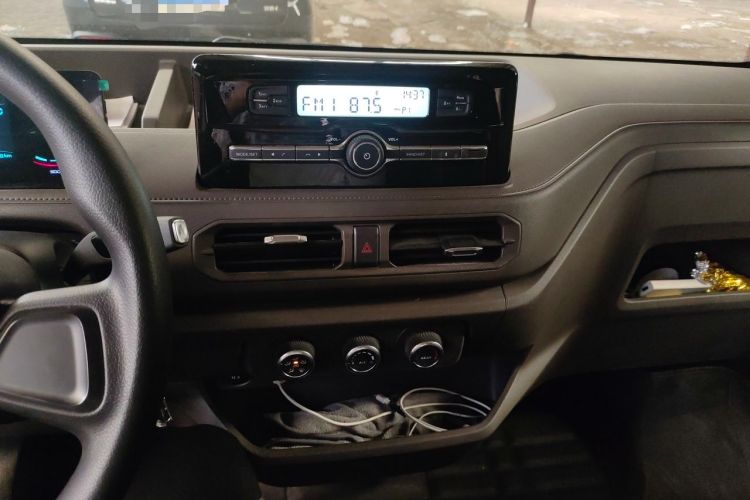 Used JMC E Fushun 2025 Model, Open Window Version, 41.86 kWh, Short Axle, Low-roof Audio And AC Panel