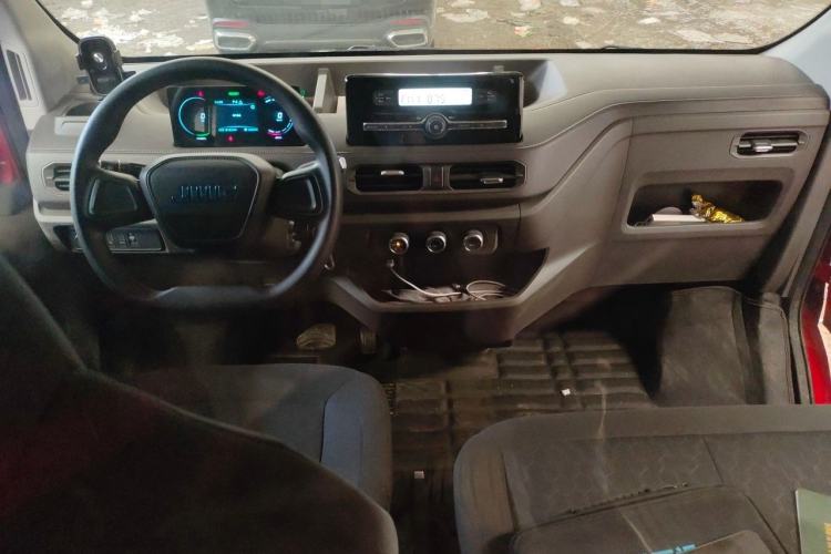Used JMC E Fushun 2025 Model, Open Window Version, 41.86 kWh, Short Axle, Low-roof Center Console