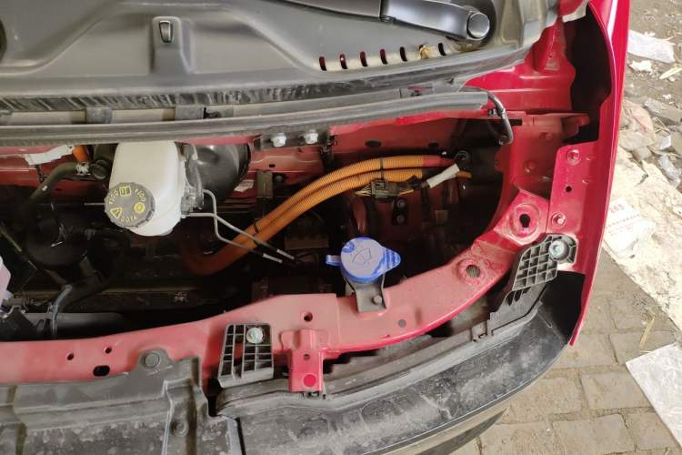 Used JMC E Fushun 2025 Model, Open Window Version, 41.86 kWh, Short Axle, Low-roof Engine Bay Left