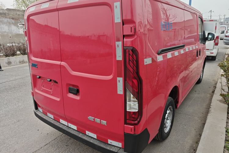 Used JMC E Fushun 2025 Model, Blind Window Version, 41.86 kWh, Short Axle, Low-roof, 3.0 tons Rear Right 45 Deg