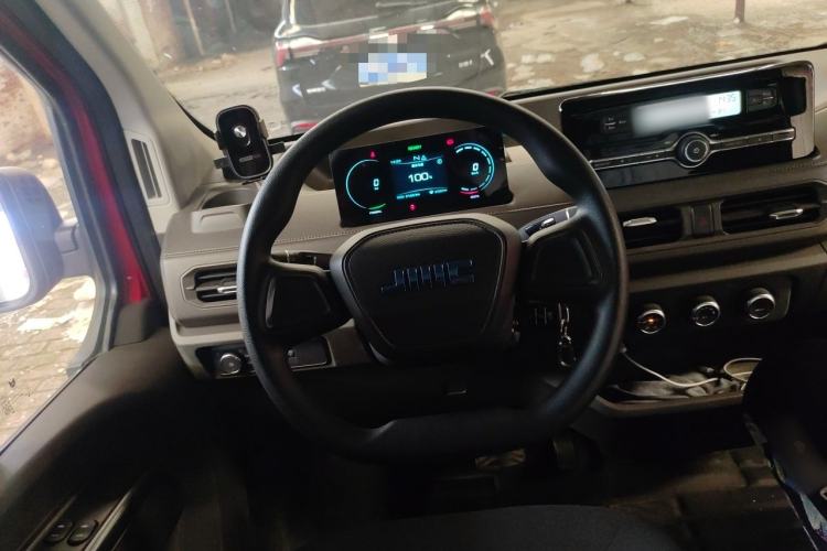 Used JMC E Fushun 2025 Model, Open Window Version, 41.86 kWh, Short Axle, Low-roof Steering Wheel
