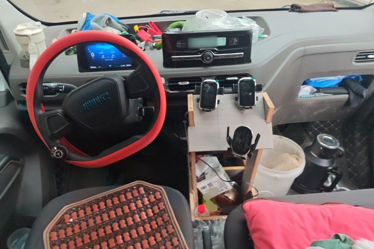 Used JMC E Fushun 2025 Model, Open Window Version, 77 kWh, Mid-axle, Mid-roof Center Console