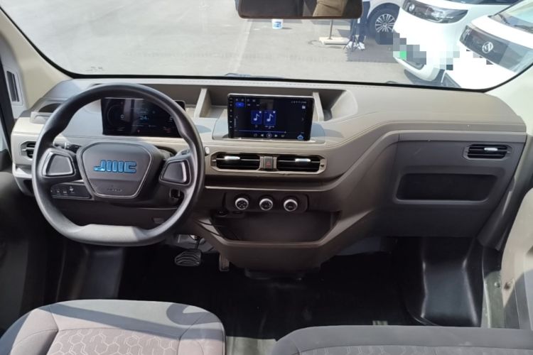 Used JMC E Fushun 2025 Model, Open Window Version, 41.86 kWh, Short Axle, Low-roof Center Console