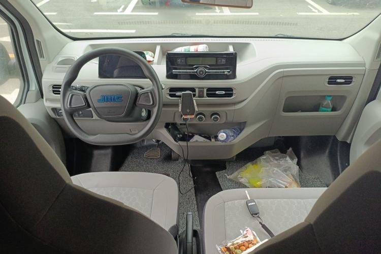 Used JMC E Fushun 2025 Model, Open Window Version, 41.86 kWh, Short Axle, Low-roof Center Console