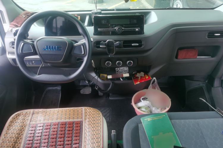 Used JMC E Fushun 2025 Model, Open Window Version, 53.58 kWh, Mid-axle, Low-roof Center Console
