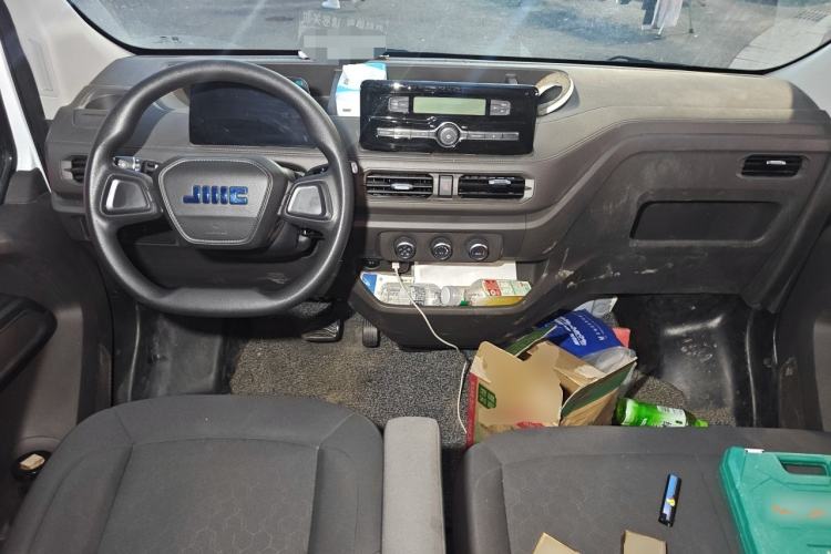 Used JMC E Fushun 2025 Model, Open Window Version, 41.86 kWh, Short Axle, Low-roof Center Console