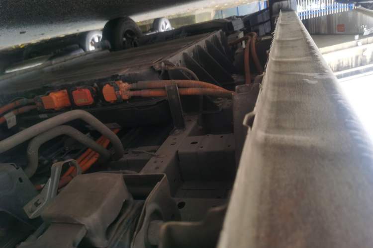 Used JMC E Fushun 2025 Model, Open Window Version, 53.58 kWh, Mid-axle, Low-roof Chassis Rear Left