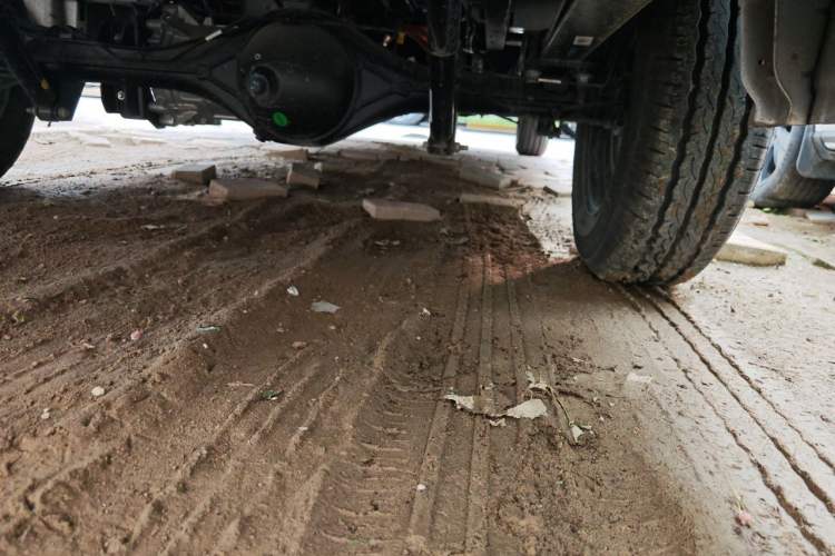 Used JMC E Fushun 2025 Model, Open Window Version, 41.86 kWh, Short Axle, Low-roof Chassis Rear Right