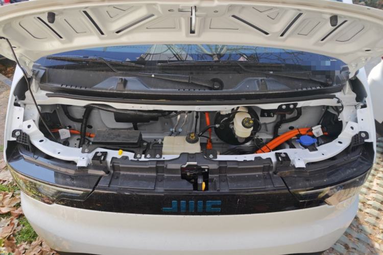 Used JMC E Fushun 2025 Model, Open Window Version, 53.58 kWh, Mid-axle, Low-roof Engine Bay