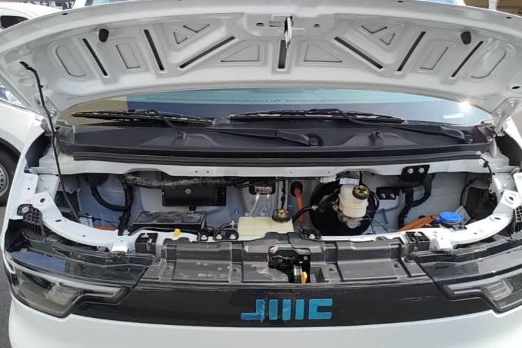 Used JMC E Fushun 2025 Model, Open Window Version, 41.86 kWh, Short Axle, Low-roof Engine Bay