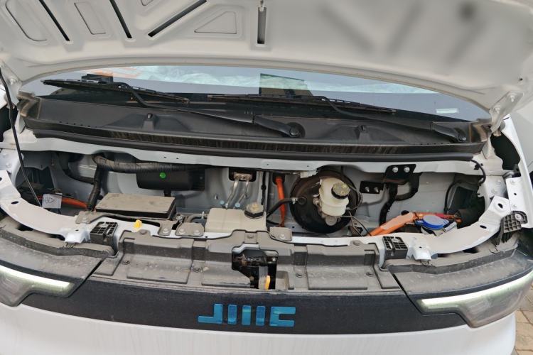 Used JMC E Fushun 2025 Model, Open Window Version, 41.86 kWh, Short Axle, Low-roof Engine Bay
