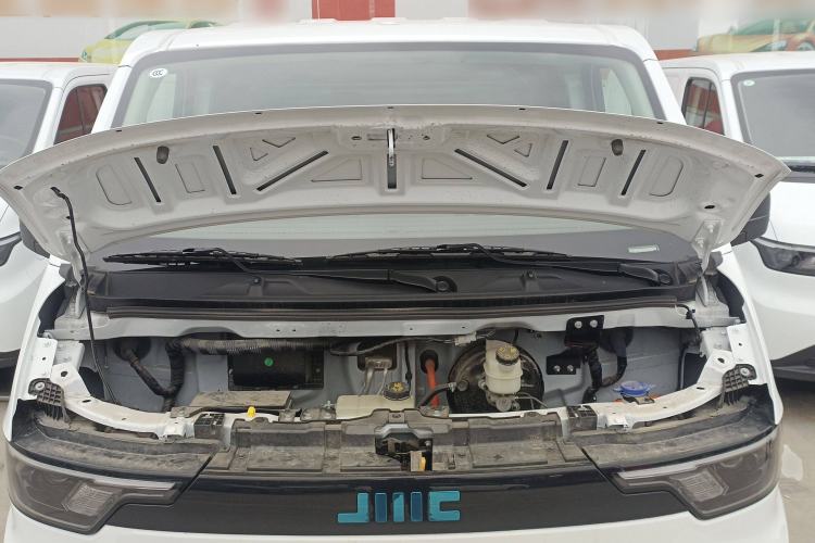 Used JMC E Fushun 2025 Model 41.5 kWh Blind Window Version, Short Wheelbase Low Roof, 3.0 tons Engine Bay