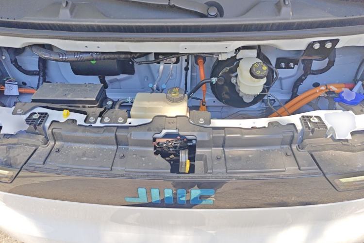 Used JMC E Fushun 2025 Model, Open Window Version, 41.86 kWh, Short Axle, Low-roof Engine Bay