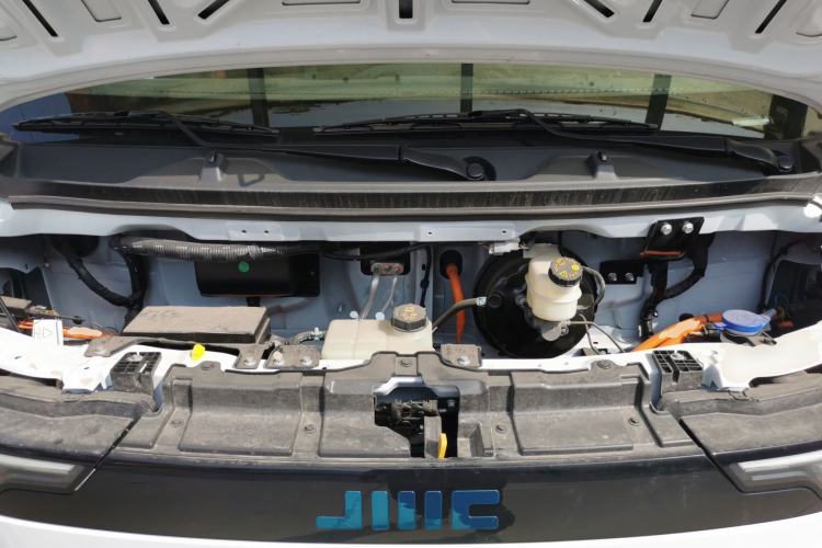 Used JMC E Fushun 2025 Model, Open Window Version, 41.86 kWh, Short Axle, Low-roof Engine Bay