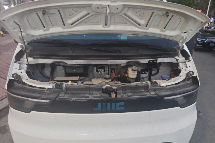 Used JMC E Fushun 2025 Model, Open Window Version, 41.86 kWh, Short Axle, Low-roof Engine Bay